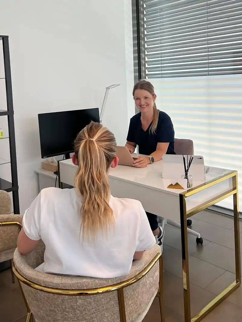 consultation-medecin-esthetique consultation-medecin-esthetique